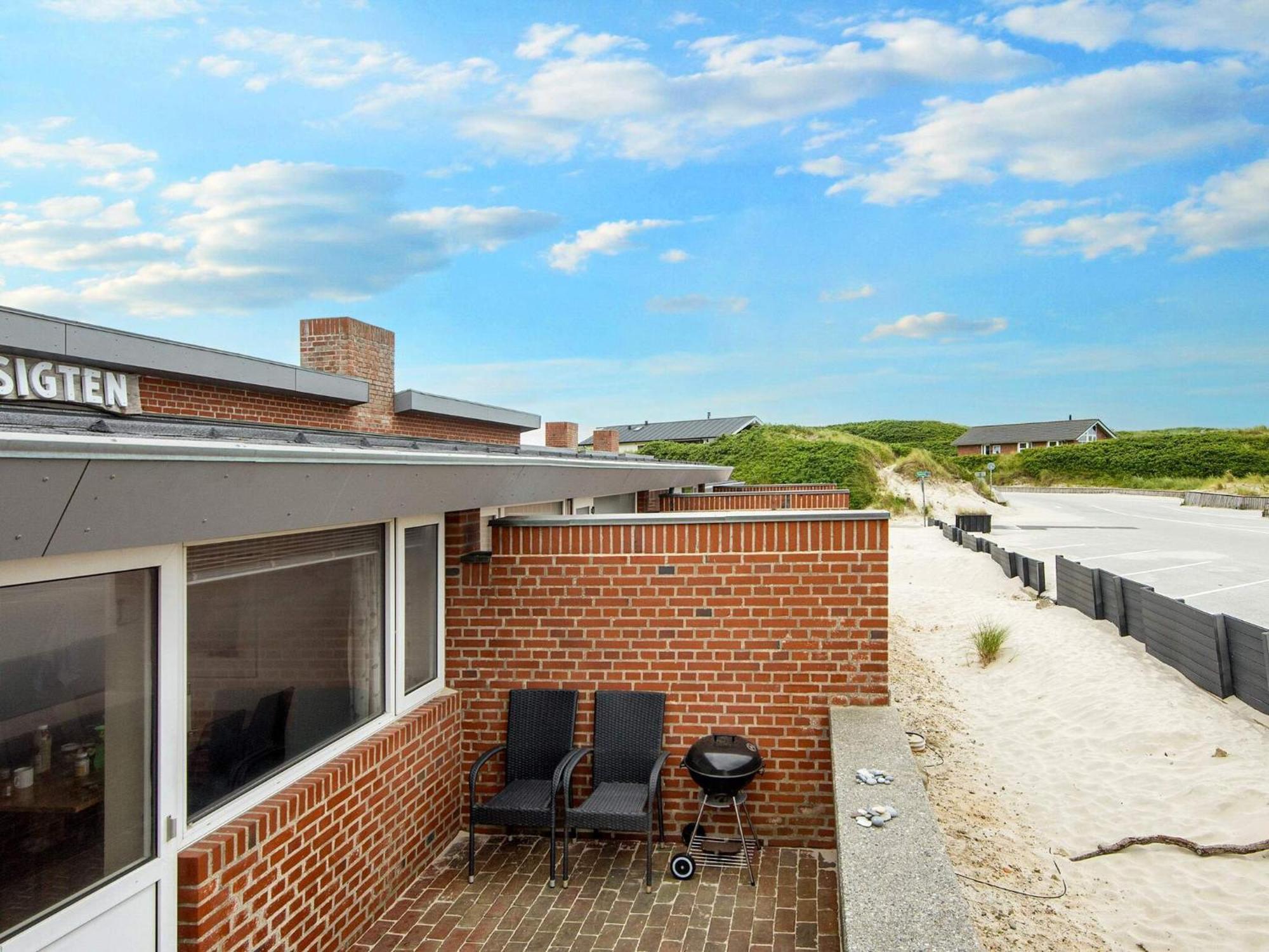 Two-Bedroom Holiday Home In Henne 7 Henne Strand Exteriör bild