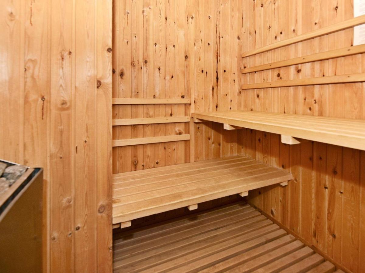 Two-Bedroom Holiday Home In Henne 7 Henne Strand Exteriör bild